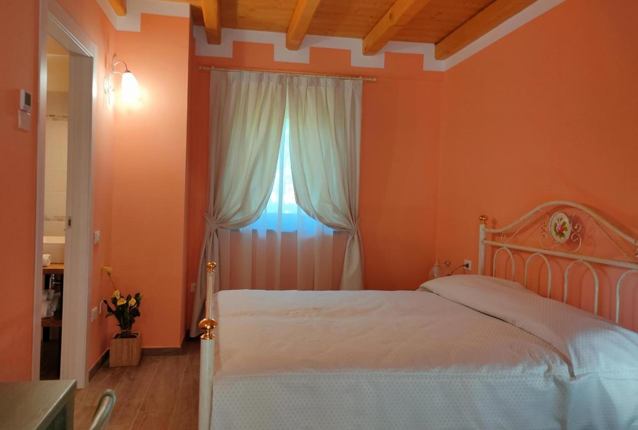 Le Acacie Bed and Breakfast Torreano Esterno foto